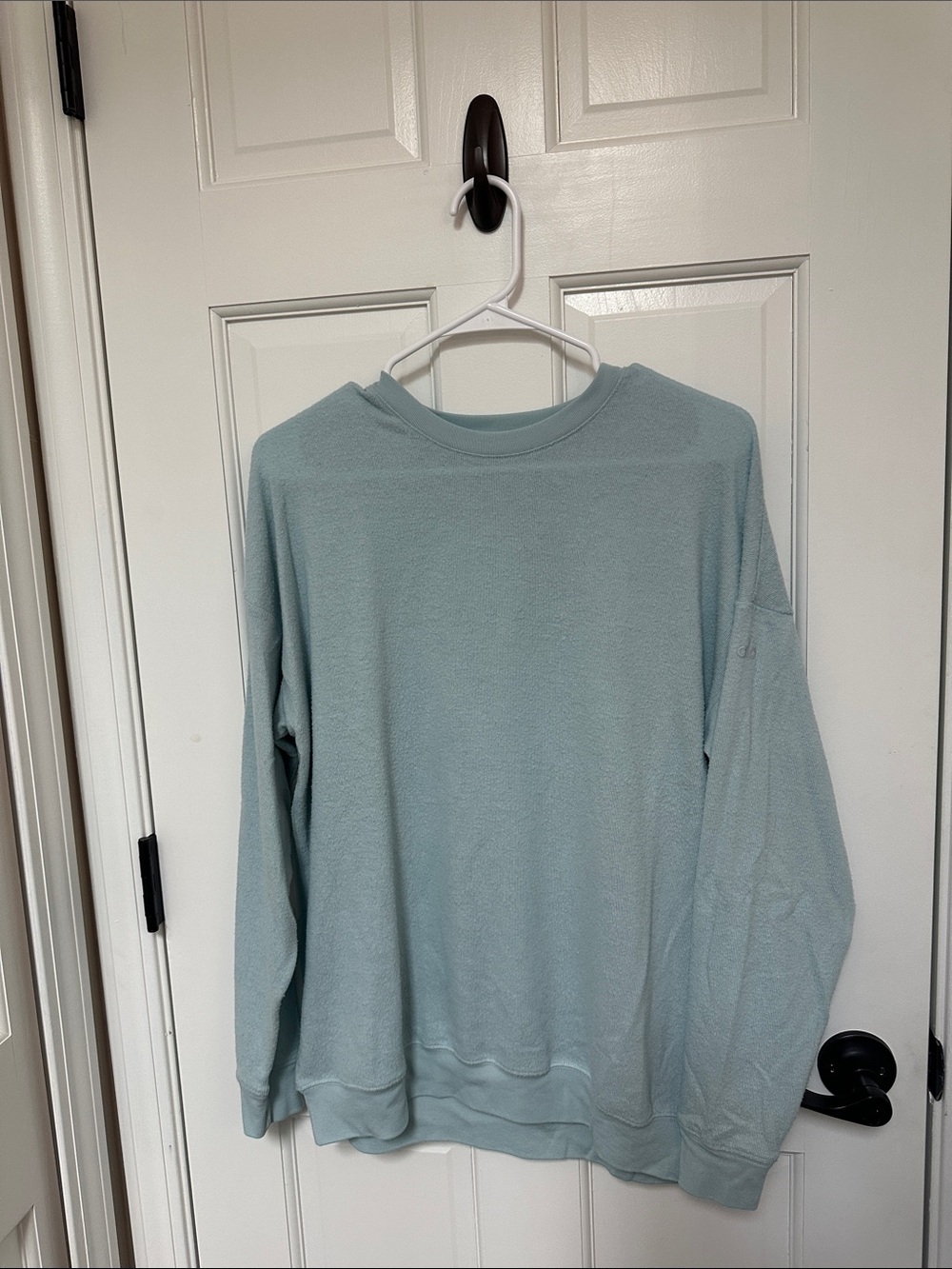 ALO Yoga Light Sage Crewneck Sweater